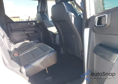 2025 Ford Bronco from USA, damaged, VIN 1FMDE88H8SLA98552